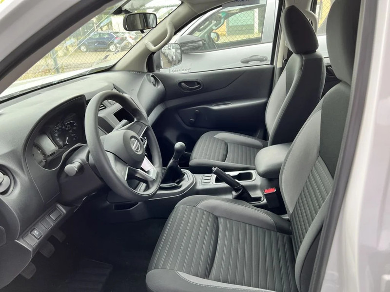 Pikap, Dostavno vozilo sa duplom kabinom novi Nissan Navara 4x4 - 22 UNITS - 2.5 D Double Cab - XE - EURO 2 - NEW!! READY FOR WORK!!!: slika 11