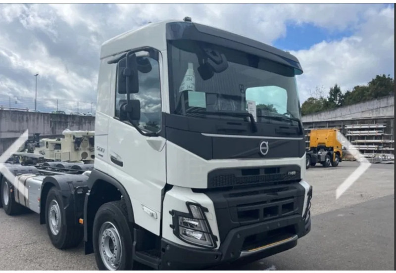 Volvo FMX 500 10x4 Twin Steer Chassis E6e - 2 UNITS - NEW/UNUSED - Directly available - Kamion sa golom šasijom i zatvorenom kabinom: slika 2 Volvo FMX 500 10x4 Twin Steer Chassis E6e - 2 UNITS - NEW/UNUSED - Directly available - Kamion sa golom šasijom i zatvorenom kabinom: slika 2