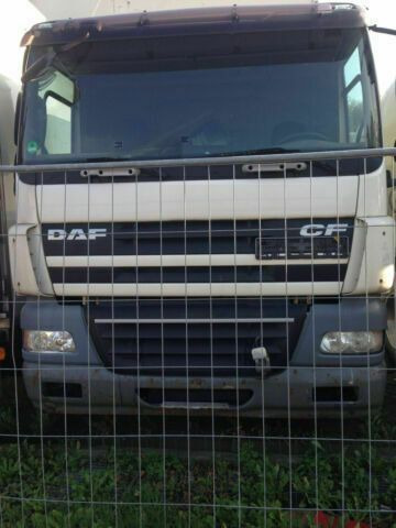 DAF CF 85-410 6X2 Blatt/Luft G.Haus Fahrgestell - Kamion sa golom šasijom i zatvorenom kabinom: slika 3 DAF CF 85-410 6X2 Blatt/Luft G.Haus Fahrgestell - Kamion sa golom šasijom i zatvorenom kabinom: slika 3