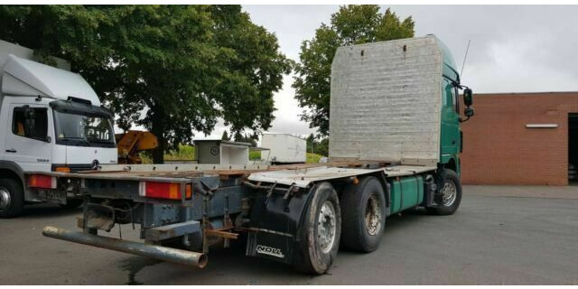 DAF XF105-460Super Spacs Cap G.Haus/Hoch Retarder - Šticar: slika 4 DAF XF105-460Super Spacs Cap G.Haus/Hoch Retarder - Šticar: slika 4