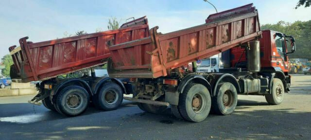 Iveco 260AD500PS 6x4 Blatt/Blatt AHK Retarder - Istovarivač: slika 4 Iveco 260AD500PS 6x4 Blatt/Blatt AHK Retarder - Istovarivač: slika 4