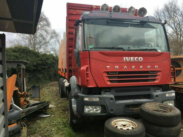 Iveco AD260T450PS 6x4 Blatt Blatt (E:5) - Šticar, Kamion sa dizalicom: slika 4 Iveco AD260T450PS 6x4 Blatt Blatt (E:5) - Šticar, Kamion sa dizalicom: slika 4