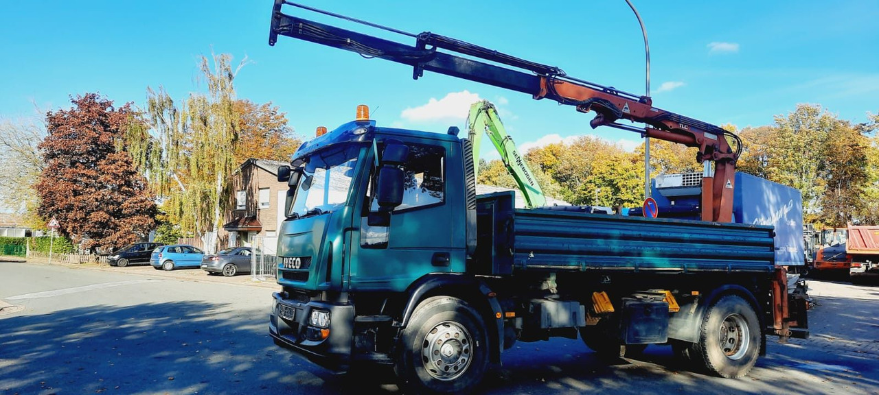 Iveco ML180E28K 4x2 mit Kran/Funk/Greifer - Istovarivač, Kamion sa dizalicom: slika 3 Iveco ML180E28K 4x2 mit Kran/Funk/Greifer - Istovarivač, Kamion sa dizalicom: slika 3