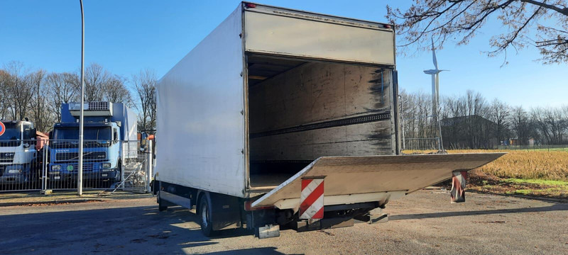 MAN L2000 - Kamion sa zatvorenim sandukom: slika 4 MAN L2000 - Kamion sa zatvorenim sandukom: slika 4