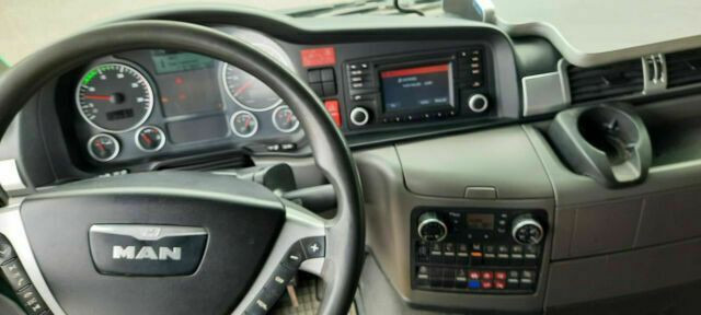 Kamion sa hidrauličnom kukom, Kamion sa dizalicom MAN TGS 18.440 Abroller mit Funk +Kran vor: slika 10