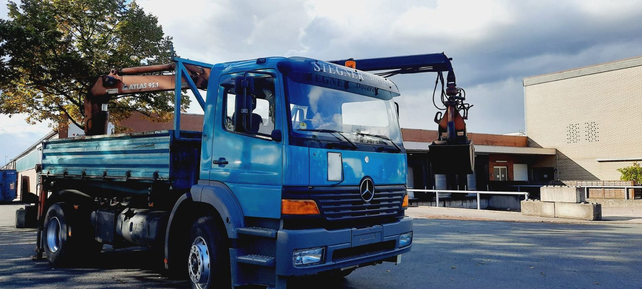 Mercedes-Benz 1828K 4x2 Kipper KRAN+Funk/Greifer - Istovarivač, Kamion sa dizalicom: slika 4 Mercedes-Benz 1828K 4x2 Kipper KRAN+Funk/Greifer - Istovarivač, Kamion sa dizalicom: slika 4