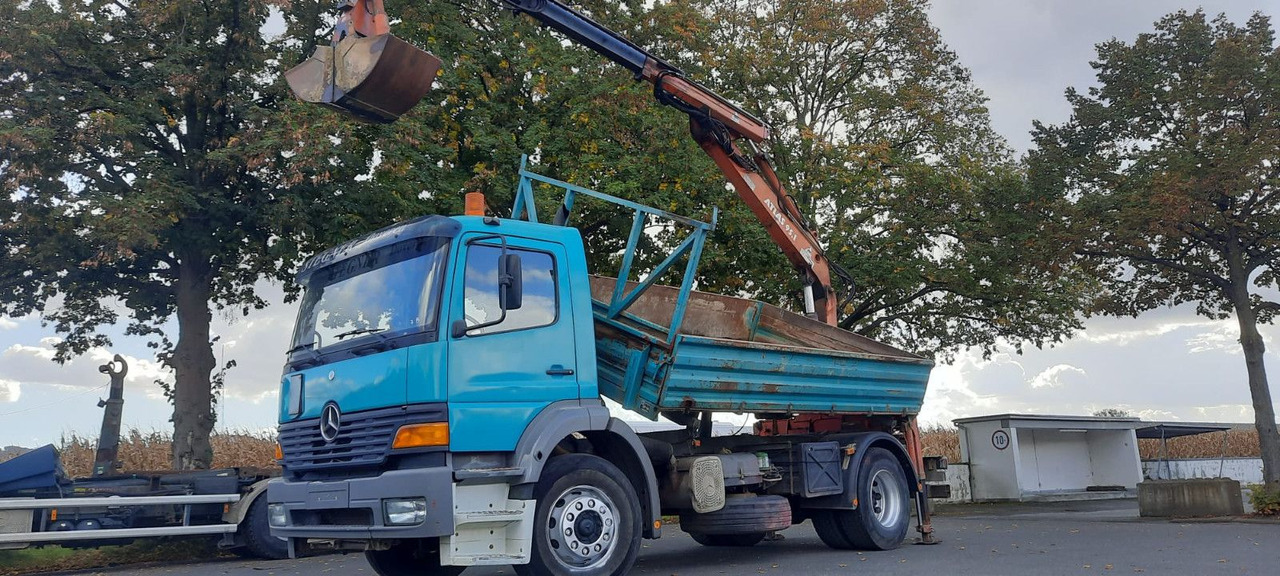 Mercedes-Benz 1828K 4x2 Kipper KRAN+Funk/Greifer - Istovarivač, Kamion sa dizalicom: slika 1 Mercedes-Benz 1828K 4x2 Kipper KRAN+Funk/Greifer - Istovarivač, Kamion sa dizalicom: slika 1