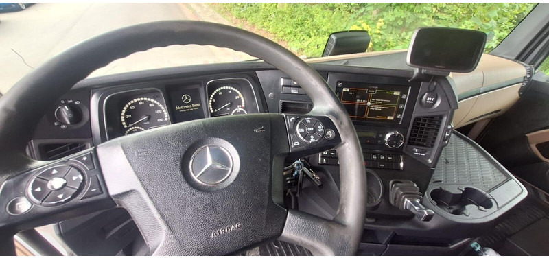 Mercedes-Benz 1845 Jumbo - Kamion sa ceradom: slika 5 Mercedes-Benz 1845 Jumbo - Kamion sa ceradom: slika 5
