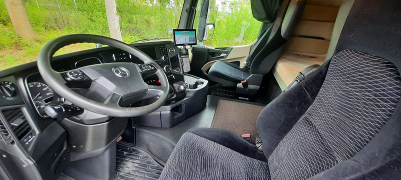 Mercedes-Benz 2545 Actros Pritsche Kran Palfinger PK21001 - Kamion sa tovarnim sandukom, Kamion sa dizalicom: slika 5 Mercedes-Benz 2545 Actros Pritsche Kran Palfinger PK21001 - Kamion sa tovarnim sandukom, Kamion sa dizalicom: slika 5