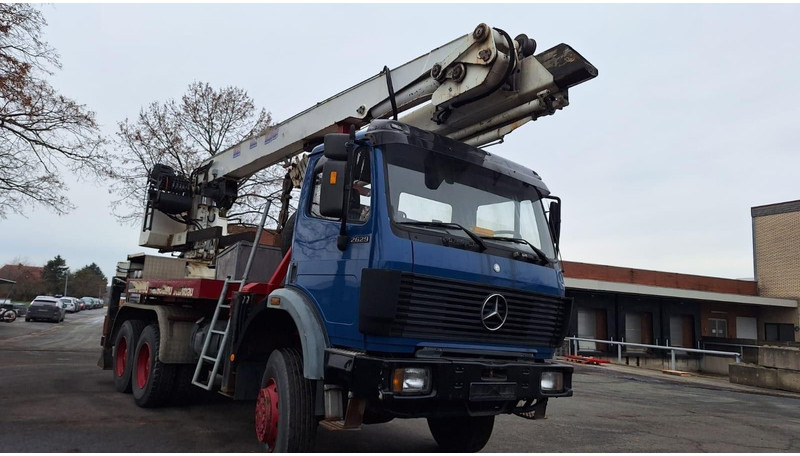 Mercedes-Benz 2629 AK Motorwagen mit Kran 6x6 - Autokran za sve terene: slika 1 Mercedes-Benz 2629 AK Motorwagen mit Kran 6x6 - Autokran za sve terene: slika 1