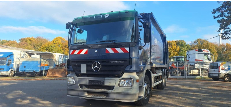 Mercedes-Benz 2632 Müllwgen 6x2 M.Haus E5 Blatt/Luft - Kamion za smeće: slika 1 Mercedes-Benz 2632 Müllwgen 6x2 M.Haus E5 Blatt/Luft - Kamion za smeće: slika 1
