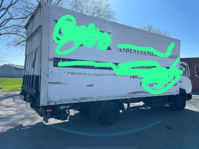 Mercedes-Benz 811 Koffer Blatt/Blatt Gefedert - Kamion sa zatvorenim sandukom: slika 4 Mercedes-Benz 811 Koffer Blatt/Blatt Gefedert - Kamion sa zatvorenim sandukom: slika 4