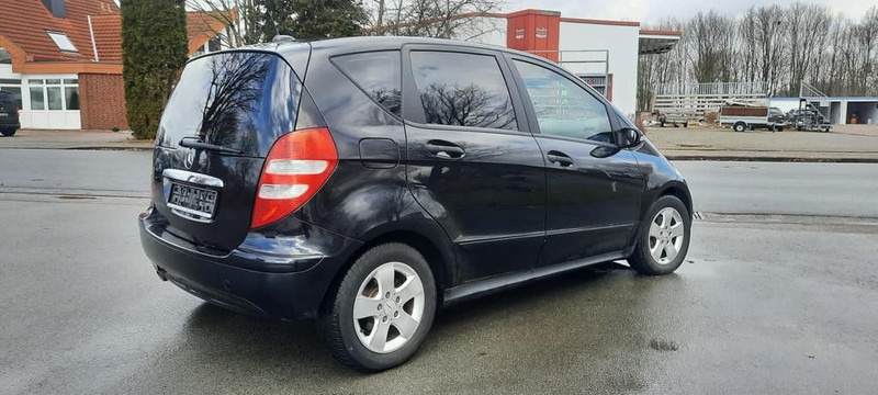 Mercedes-Benz A-Klasse 180 CDI AVANTGARDE - Hečbek: slika 3 Mercedes-Benz A-Klasse 180 CDI AVANTGARDE - Hečbek: slika 3