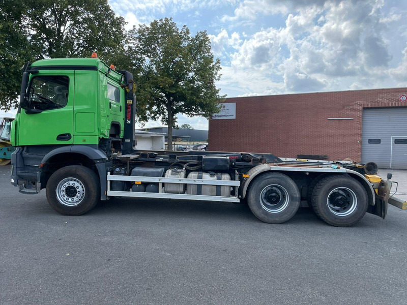 Mercedes-Benz Arocs 2643 - Kamion sa hidrauličnom kukom: slika 5 Mercedes-Benz Arocs 2643 - Kamion sa hidrauličnom kukom: slika 5