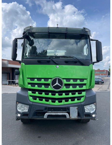 Mercedes-Benz Arocs 2643 - Kamion sa hidrauličnom kukom: slika 1 Mercedes-Benz Arocs 2643 - Kamion sa hidrauličnom kukom: slika 1