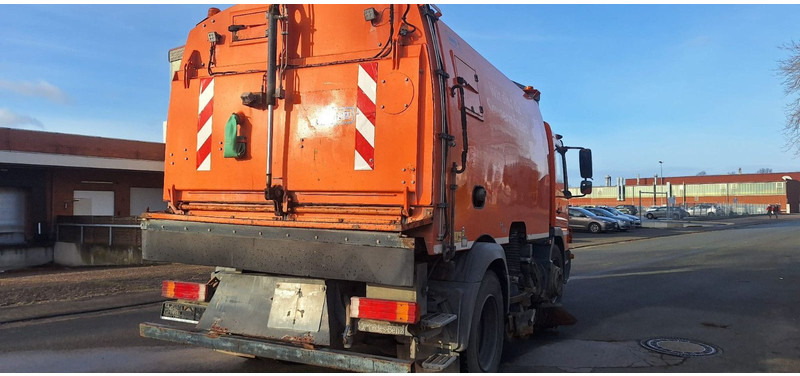 Mercedes-Benz Atego 1524 2 6-Zyl. 4x2 - Autočistilica: slika 4 Mercedes-Benz Atego 1524 2 6-Zyl. 4x2 - Autočistilica: slika 4