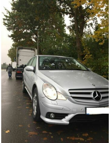 Mercedes-Benz R-Klasse 320 CDI L 4Matic 7G-TRONIC DPF AMG-Paket - Hečbek: slika 1 Mercedes-Benz R-Klasse 320 CDI L 4Matic 7G-TRONIC DPF AMG-Paket - Hečbek: slika 1