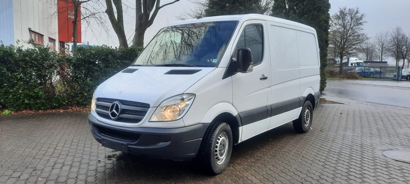 Mercedes-Benz Sprinter 316 Kastenwagen - Mali kombi: slika 2 Mercedes-Benz Sprinter 316 Kastenwagen - Mali kombi: slika 2