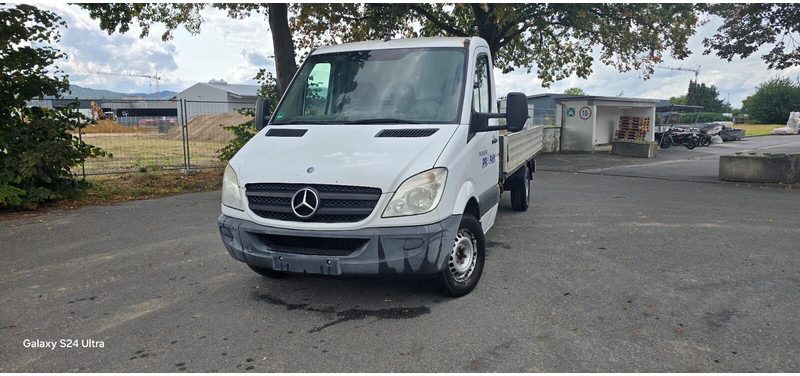 Mercedes-Benz Sprinter 316 - Dostavno vozilo sa otvorenom sandukom: slika 2 Mercedes-Benz Sprinter 316 - Dostavno vozilo sa otvorenom sandukom: slika 2