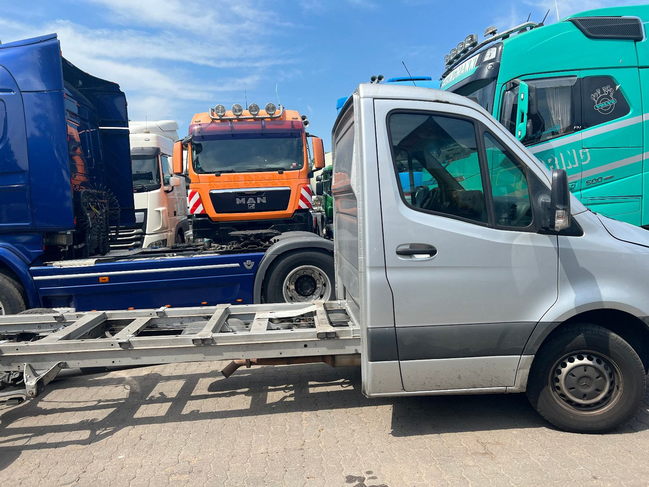 Mercedes-Benz Sprinter III 314 cdi Fahrgestell Klima Vollaust - Kamion sa golom šasijom i zatvorenom kabinom: slika 4 Mercedes-Benz Sprinter III 314 cdi Fahrgestell Klima Vollaust - Kamion sa golom šasijom i zatvorenom kabinom: slika 4