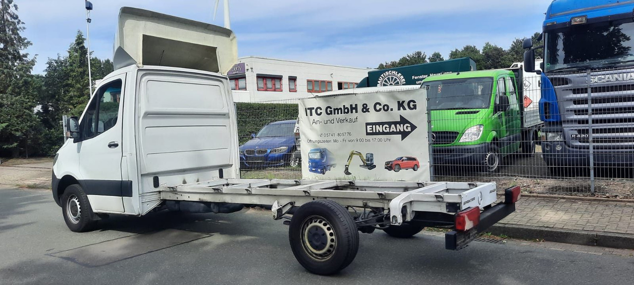 Mercedes-Benz Sprinter III Pritsche RWD/AWD 311/314/316 CDI RW - Dostavno vozilo sa otvorenom sandukom: slika 5 Mercedes-Benz Sprinter III Pritsche RWD/AWD 311/314/316 CDI RW - Dostavno vozilo sa otvorenom sandukom: slika 5