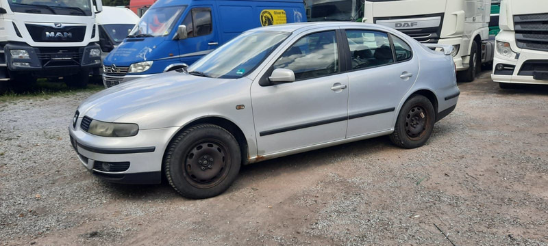 SEAT Toledo Signo 1,8 20V Autom - Automobil: slika 4 SEAT Toledo Signo 1,8 20V Autom - Automobil: slika 4