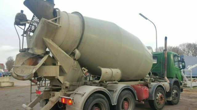Scania 124-380PS 8x4 9-Qubik Stetter Euro:4 ZF-Schalte - Mikser za beton: slika 4 Scania 124-380PS 8x4 9-Qubik Stetter Euro:4 ZF-Schalte - Mikser za beton: slika 4