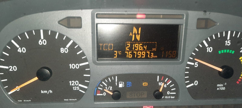 Mercedes-Benz 1824 LS G.Haus/Hochdach Klima - Tegljač: slika 5 Mercedes-Benz 1824 LS G.Haus/Hochdach Klima - Tegljač: slika 5