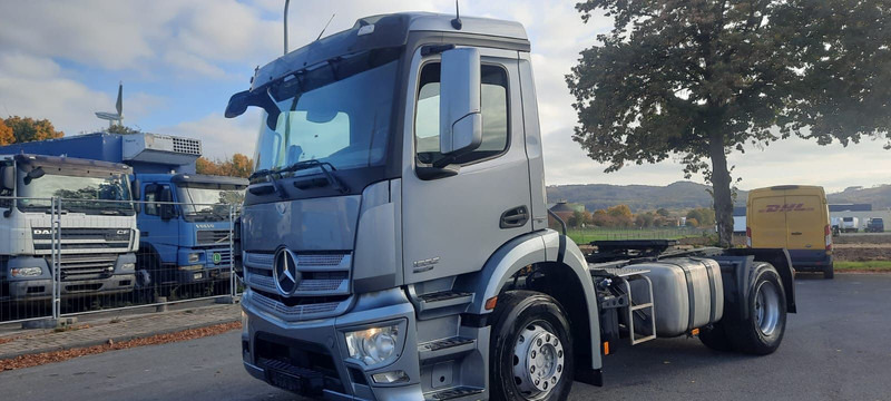 Mercedes-Benz Actros 1832LS E6 - Tegljač: slika 1 Mercedes-Benz Actros 1832LS E6 - Tegljač: slika 1