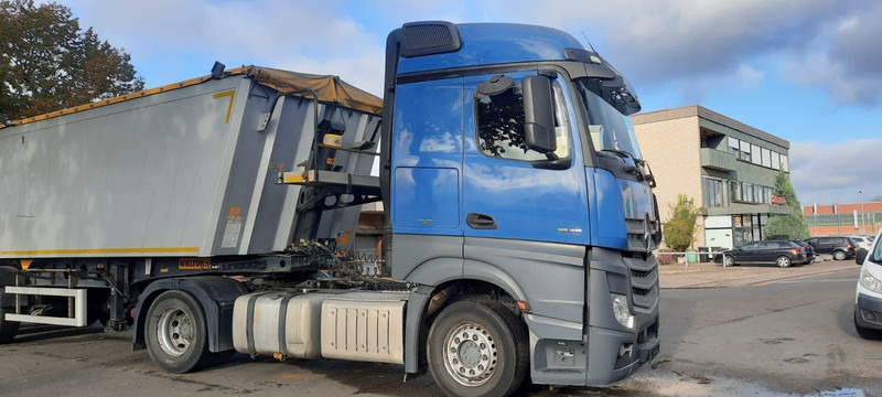 Mercedes-Benz Actros 1843LS 4x2 G.Haus/Hochdach Kipphyd./2-Kre - Tegljač: slika 3 Mercedes-Benz Actros 1843LS 4x2 G.Haus/Hochdach Kipphyd./2-Kre - Tegljač: slika 3