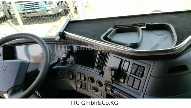 Volvo FH 400 G.Haus-Hochdach Euro:5 German Truck - Tegljač: slika 5 Volvo FH 400 G.Haus-Hochdach Euro:5 German Truck - Tegljač: slika 5