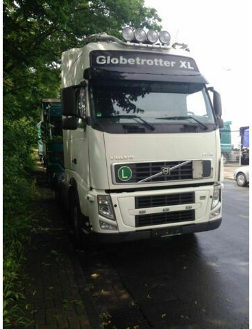 Volvo FH 440 G.Haus-Hochdach Euro:4 German Truck - Tegljač: slika 3 Volvo FH 440 G.Haus-Hochdach Euro:4 German Truck - Tegljač: slika 3
