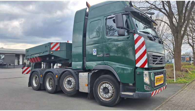 Volvo FH 540 8x4 - Tegljač: slika 2 Volvo FH 540 8x4 - Tegljač: slika 2