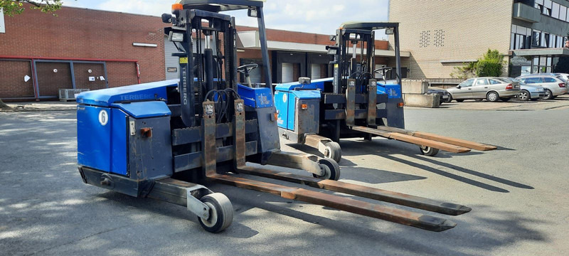 Terberg TKL M1-3 Mitnahmestapler - Bočni utovarivač: slika 2 Terberg TKL M1-3 Mitnahmestapler - Bočni utovarivač: slika 2