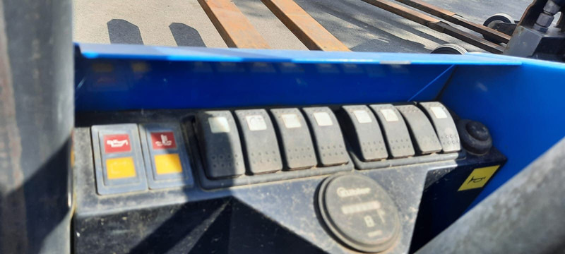 Terberg TKL M1-3 Mitnahmestapler - Bočni utovarivač: slika 5 Terberg TKL M1-3 Mitnahmestapler - Bočni utovarivač: slika 5