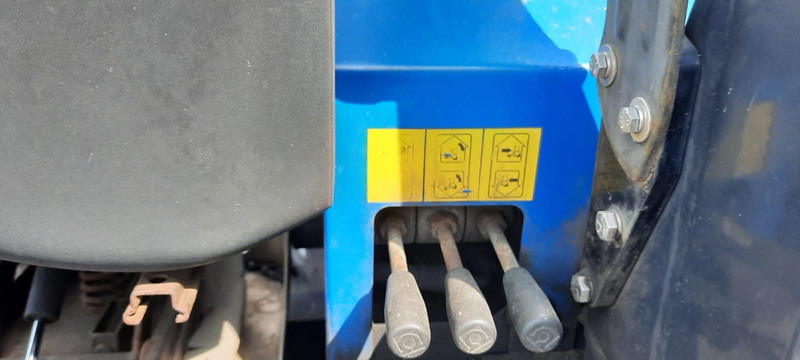 Terberg TKL M1-3 Mitnahmestapler - Bočni utovarivač: slika 4 Terberg TKL M1-3 Mitnahmestapler - Bočni utovarivač: slika 4