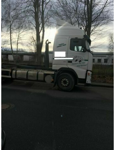 Volvo FH12-420 G.Haus 2xBett Klima Schaltgetriebe Reta - Kamion sa hidrauličnom kukom: slika 5 Volvo FH12-420 G.Haus 2xBett Klima Schaltgetriebe Reta - Kamion sa hidrauličnom kukom: slika 5