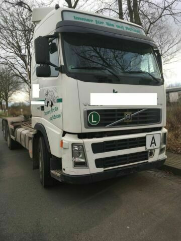 Volvo FH12-420 G.Haus 2xBett Klima Schaltgetriebe Reta - Kamion sa hidrauličnom kukom: slika 2 Volvo FH12-420 G.Haus 2xBett Klima Schaltgetriebe Reta - Kamion sa hidrauličnom kukom: slika 2