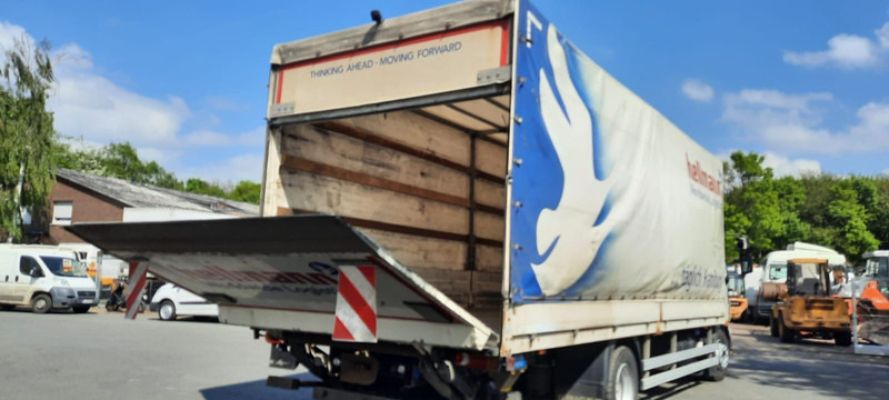 Volvo FL 6-250PS Plane Spriegel LBW Klima - Kamion sa ceradom: slika 4 Volvo FL 6-250PS Plane Spriegel LBW Klima - Kamion sa ceradom: slika 4