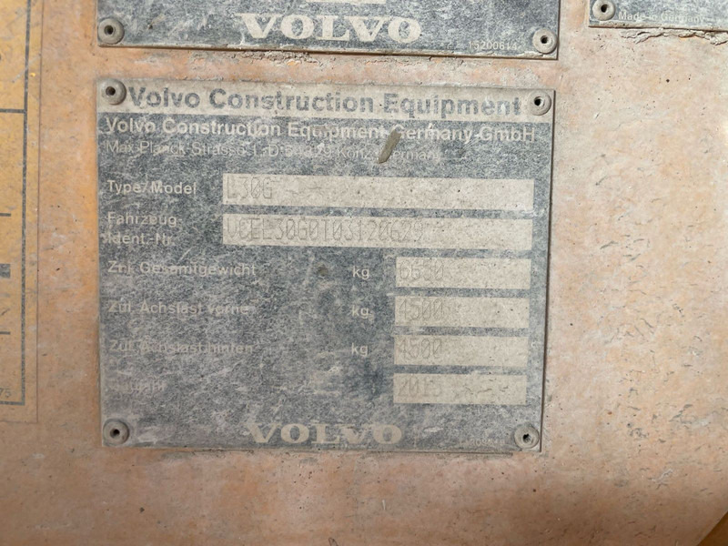 Volvo L30G - Utovarivač točkaš: slika 5 Volvo L30G - Utovarivač točkaš: slika 5