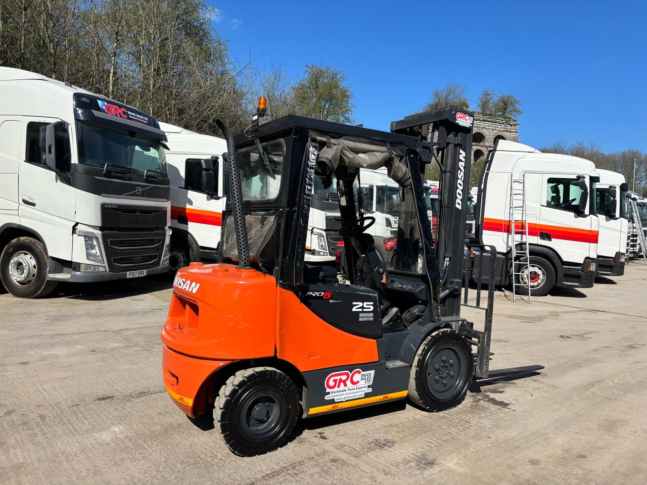 2012 DOOSAN D25S-5 Forklift - Dizel viljuškar: slika 3 2012 DOOSAN D25S-5 Forklift - Dizel viljuškar: slika 3
