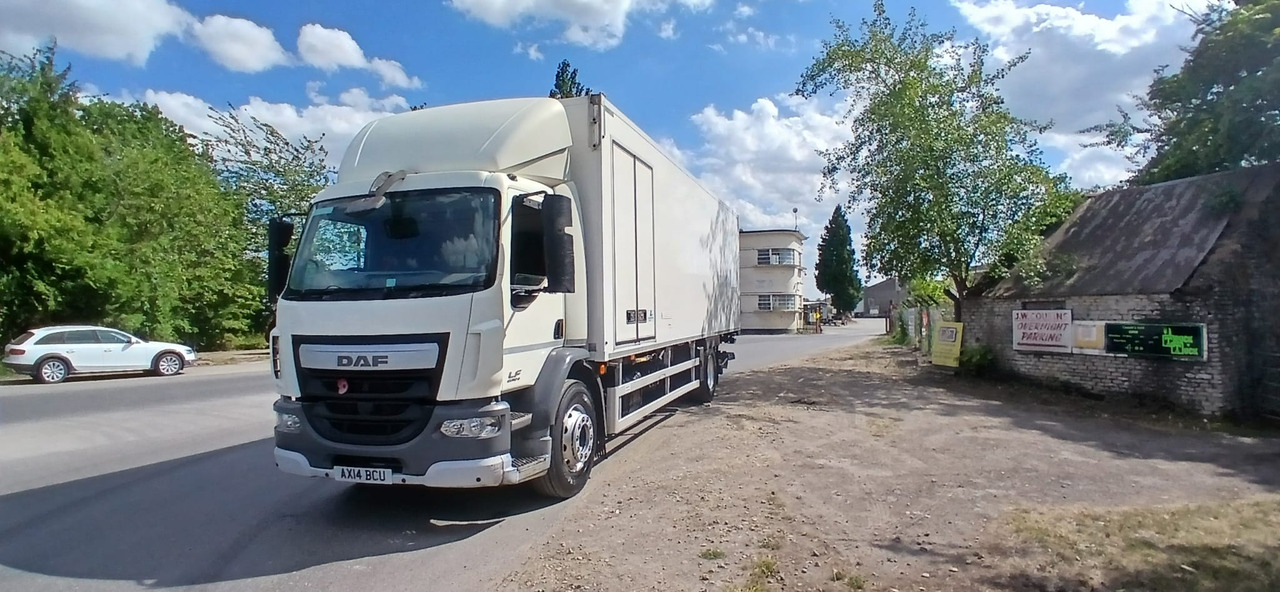 2014 DAF LF 220 Refrigerated Truck - Hladnjača: slika 4 2014 DAF LF 220 Refrigerated Truck - Hladnjača: slika 4