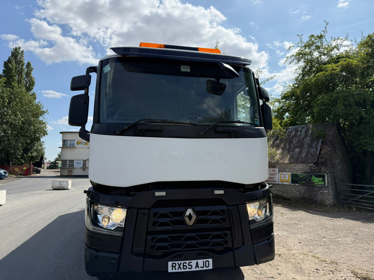 2015 Renault C380 Tipper Truck - Istovarivač: slika 5 2015 Renault C380 Tipper Truck - Istovarivač: slika 5