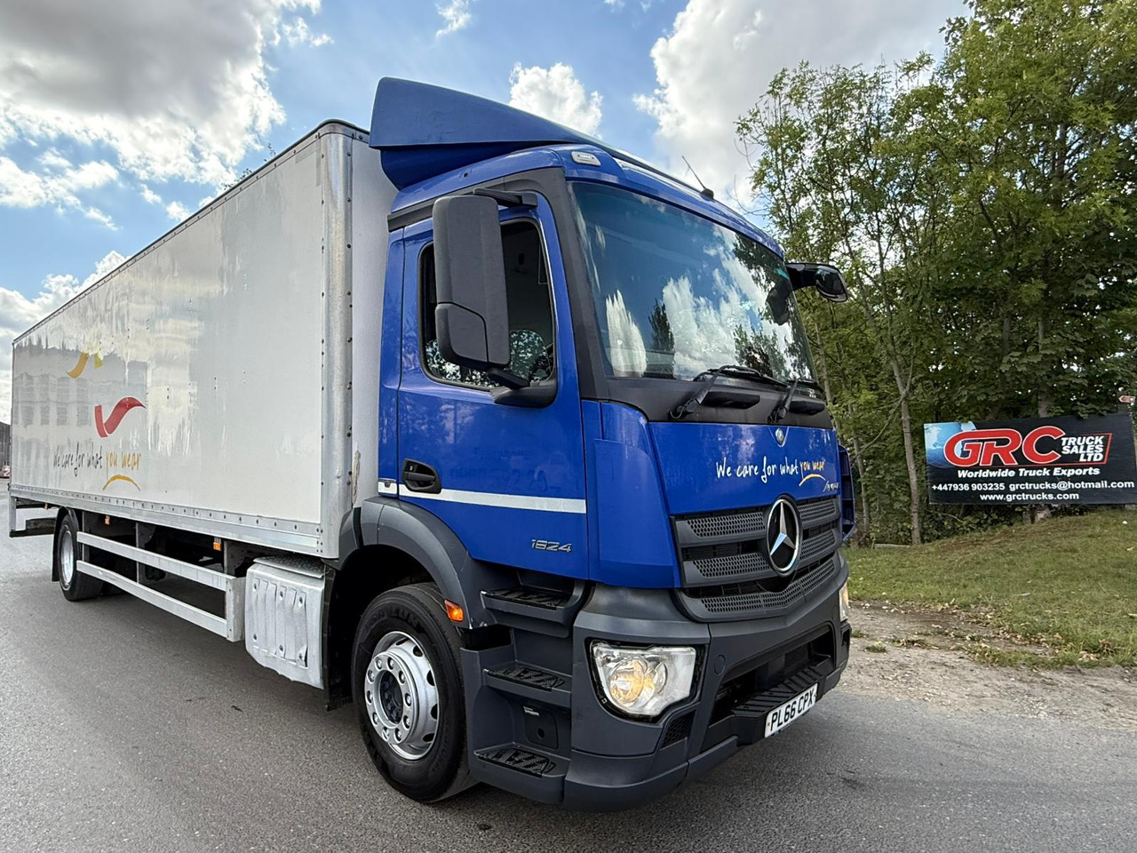 2016 Mercedes Antos 1824 Rigid Truck - Kamion sa zatvorenim sandukom: slika 4 2016 Mercedes Antos 1824 Rigid Truck - Kamion sa zatvorenim sandukom: slika 4