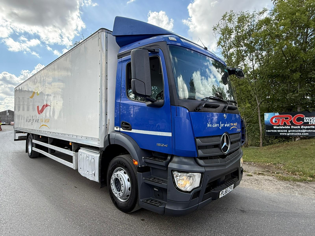 2016 Mercedes Antos 1824 Rigid Truck - Kamion sa zatvorenim sandukom: slika 1 2016 Mercedes Antos 1824 Rigid Truck - Kamion sa zatvorenim sandukom: slika 1