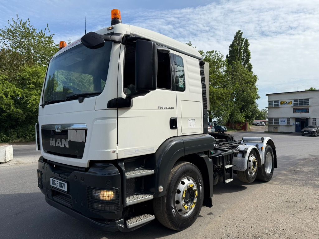 2013 MAN TGS 24 440 Tractor Unit - Tegljač: slika 1 2013 MAN TGS 24 440 Tractor Unit - Tegljač: slika 1