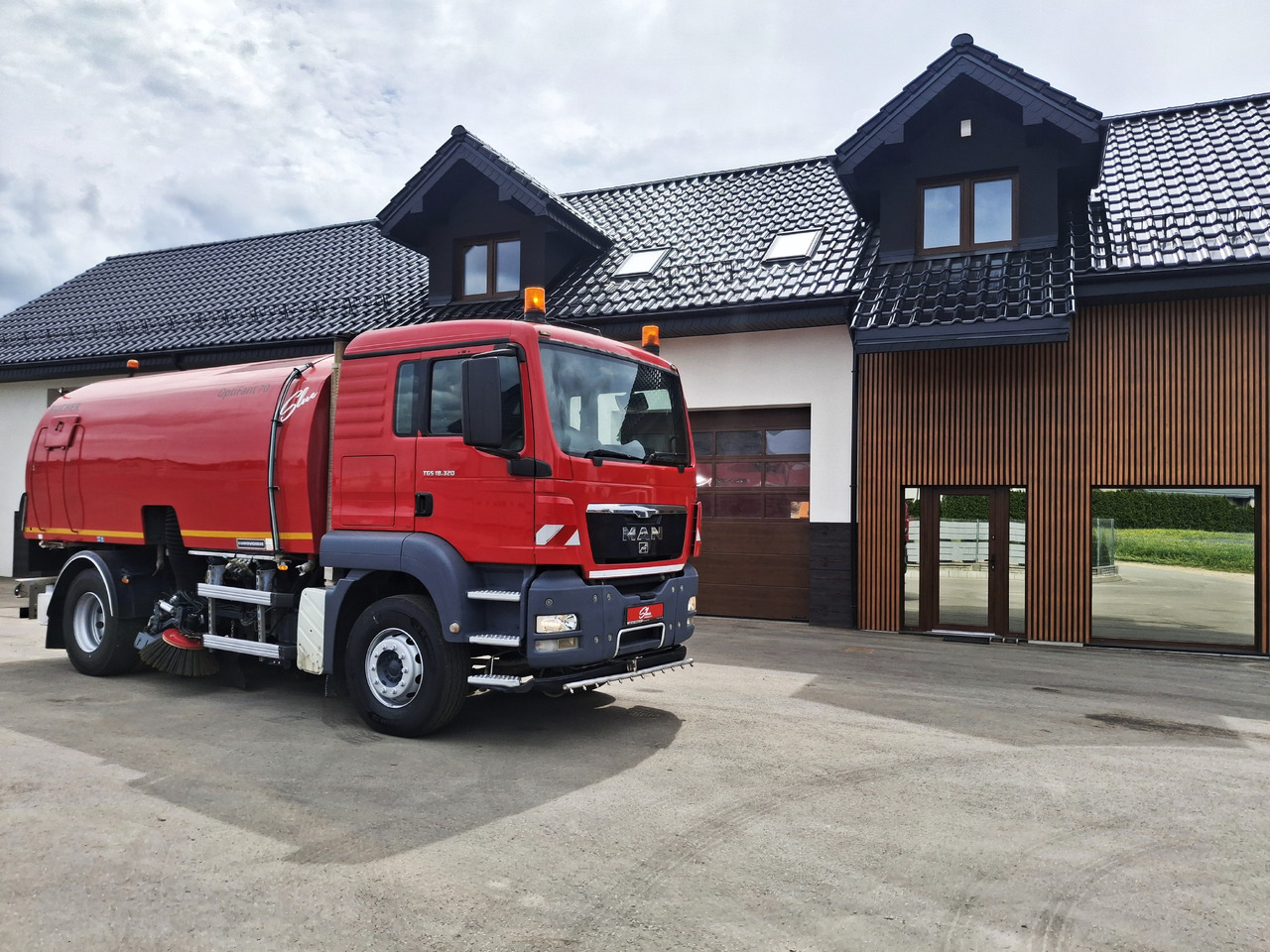 MAN TGS 18.320 Zamiatarka Kehrmaschine BUCHER 2 Motoren Karcher Szczotki L/R - Autočistilica: slika 1 MAN TGS 18.320 Zamiatarka Kehrmaschine BUCHER 2 Motoren Karcher Szczotki L/R - Autočistilica: slika 1