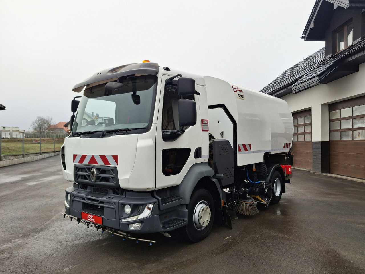 RENAULT D12 Zamiatarka Kehrmaschine SEMAT Zoeller Faun Karcher Euro 6 PM10 L/R 2017r - Autočistilica: slika 2 RENAULT D12 Zamiatarka Kehrmaschine SEMAT Zoeller Faun Karcher Euro 6 PM10 L/R 2017r - Autočistilica: slika 2