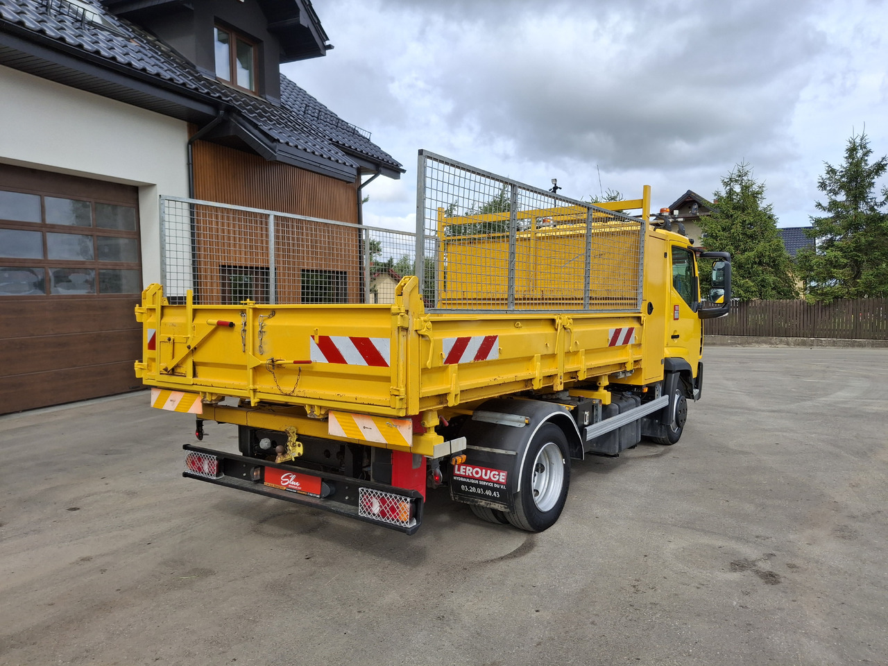 RENAULT D7.5 Wywrotka Kipper 3 Stronna 2015r 84 Tyś KM - Istovarivač: slika 5 RENAULT D7.5 Wywrotka Kipper 3 Stronna 2015r 84 Tyś KM - Istovarivač: slika 5