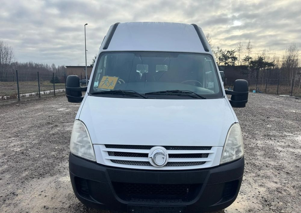 Iveco Daily - Minibus, Putnički kombi: slika 2 Iveco Daily - Minibus, Putnički kombi: slika 2